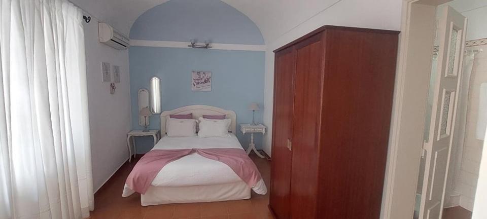 Guesthouse Da Vila Mourao Exterior photo